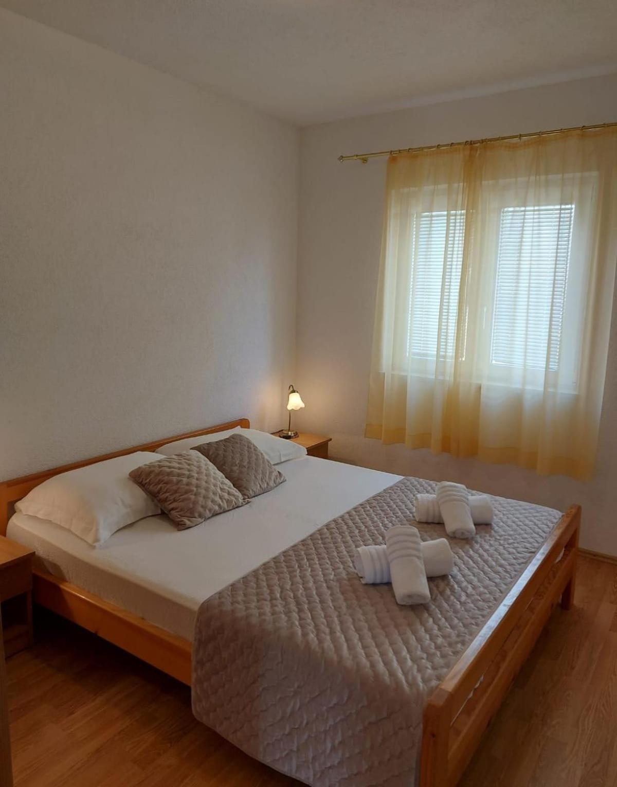 Apartments Gojevic Bol Extérieur photo